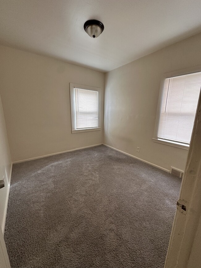 Photo - 19457 Evergreen Rd