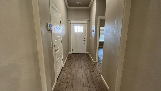 Photo - 19017 Grove Pkwy