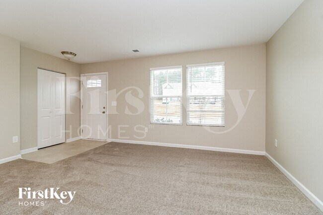 Photo - 180 Fieldspar Ln