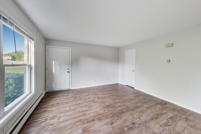 Photo - 333 Short St Unit 2