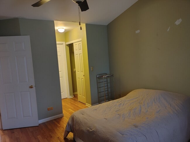 Photo - 464 Attenborough Way