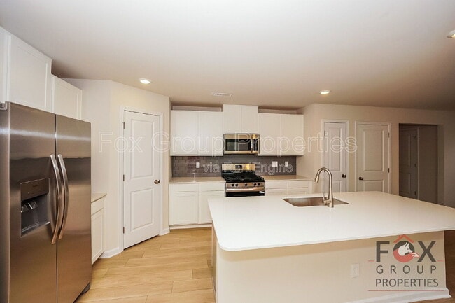 Photo - 143 Arden Ct