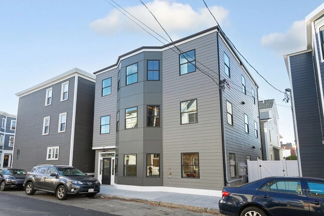 Photo - 23 Berkshire St Unit #2