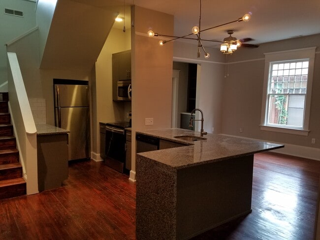 Kitchen - 317 4th St NE Apartments Unit C