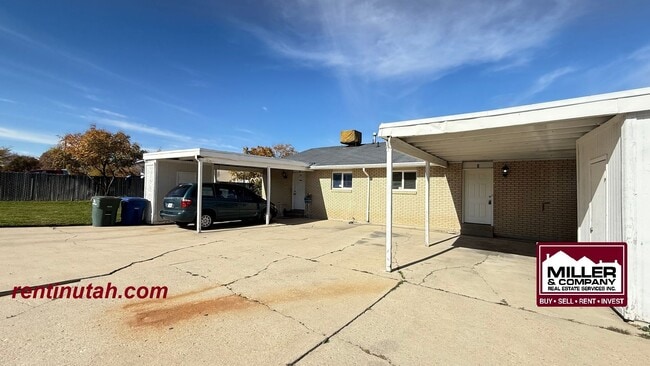 Photo - 4812 W Westpoint Dr Unidad 4812 W. West Point Dr. #2 (4600 S)