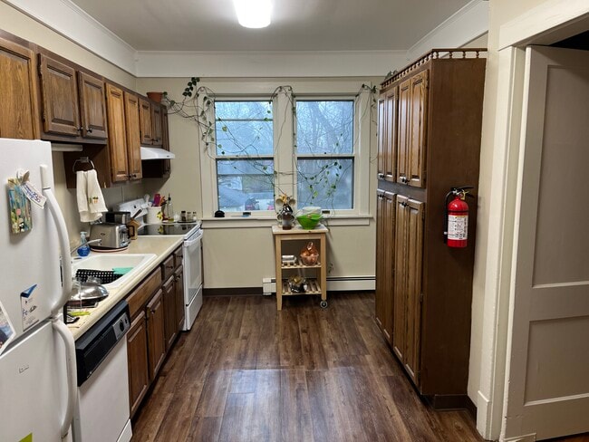 Photo - 413 Ronalds St