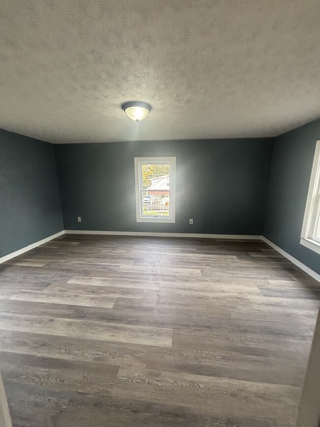 Photo - 225 E Bergey St