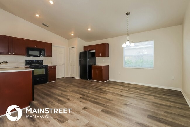 Photo - 5035 Belmont Park Ln