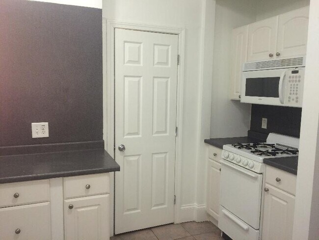 Photo - 39 Hemenway St Unit 12