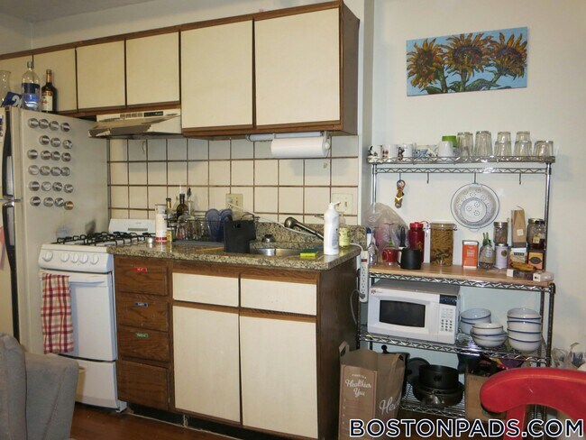 Photo - 1412 Commonwealth Ave Unidad 2