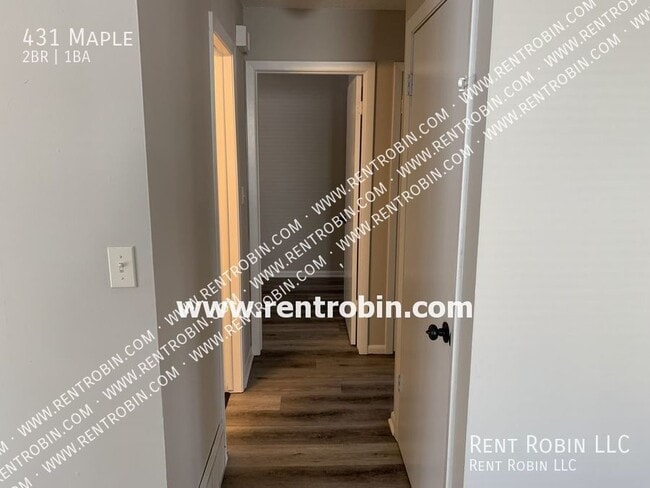 Photo - 431 Maple-