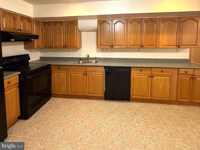 Photo - 6413 Trillium Trail