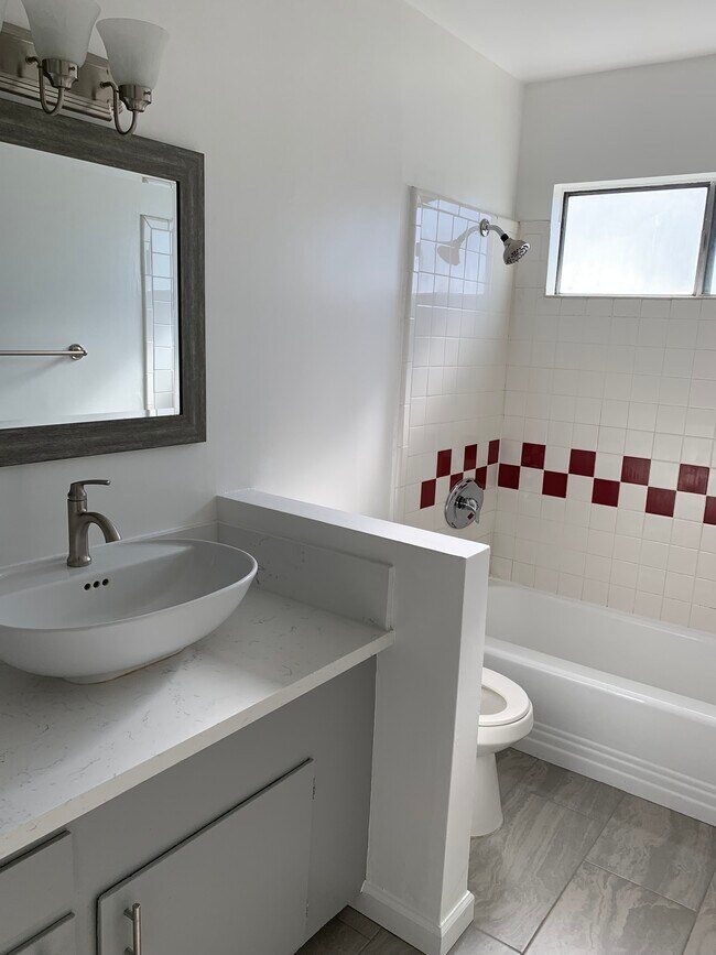 Photo - 5115 Colfax Ave