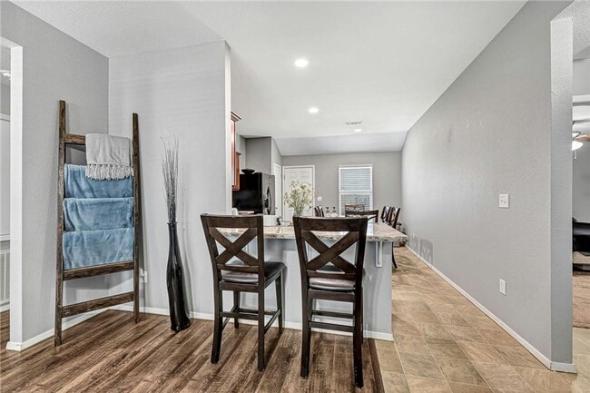 Photo - 716 NW 70th Ave