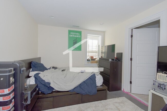 Photo - Charming 3 Bedroom-No Broker Fee