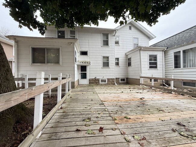 Photo - NEW REMODELED- 2 bedroom duplex