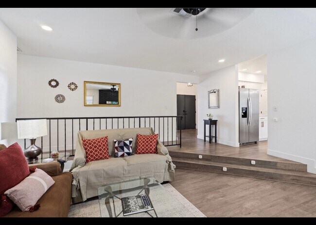 Fully Furnished Executive Rental in Las Vegas | Golf Course Adjacent | Corporate & Relocation Hou...