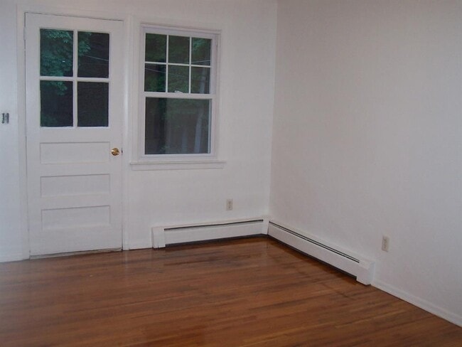 Photo - 21 Pavilion Rd