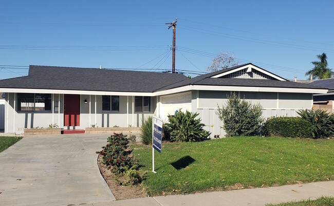 Huntington Beach 3 Bed, 2 Bath House for L... - Huntington Beach 3 Bed, 2 Bath House for L...