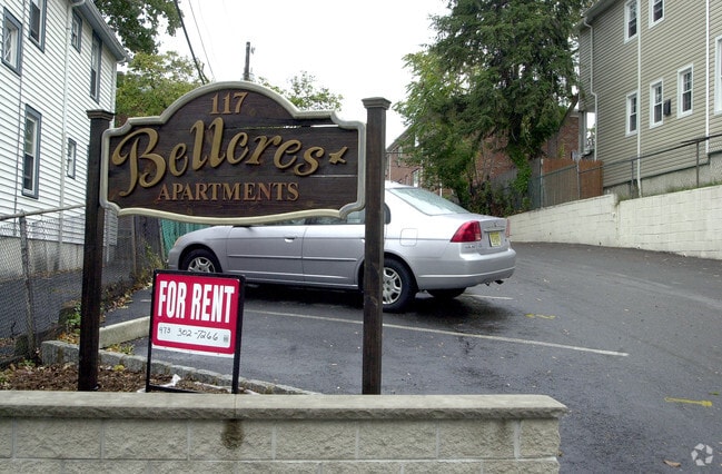 Photo - Bellcrest Apartments