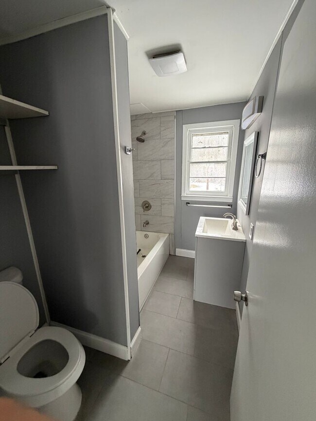 Photo - 5/7 Risco RD Unit First floor