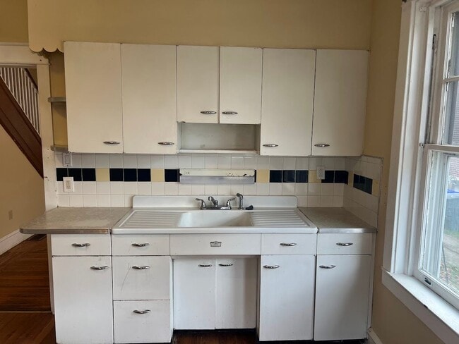 Photo - 4 Bedroom House