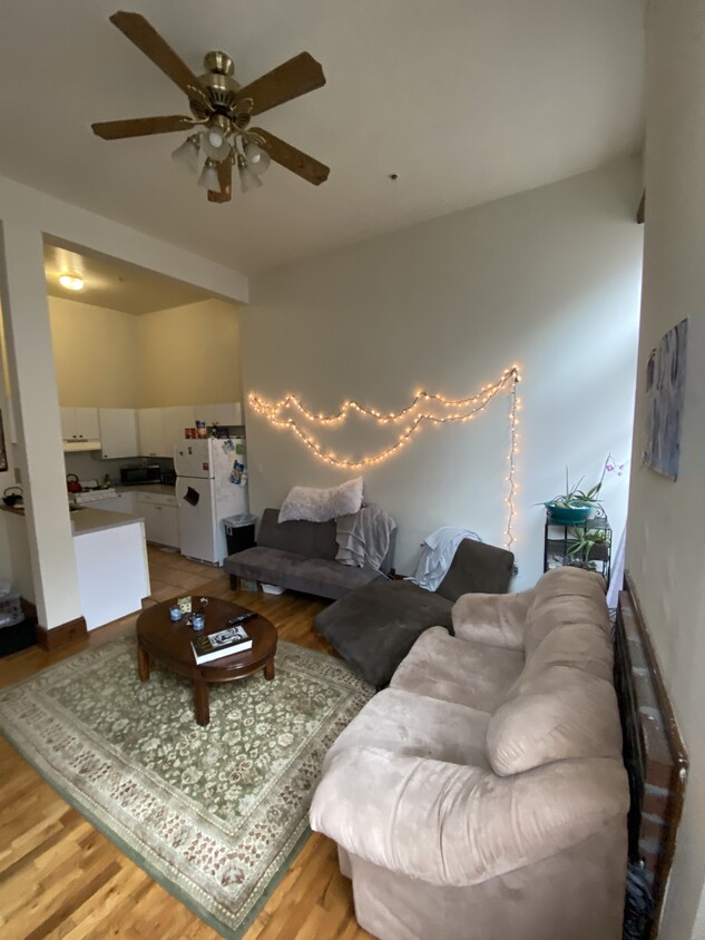 Photo - 907 W Grace St (Richmond, VA)