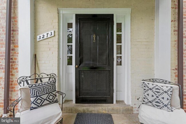Photo - 3273 Worthington St NW
