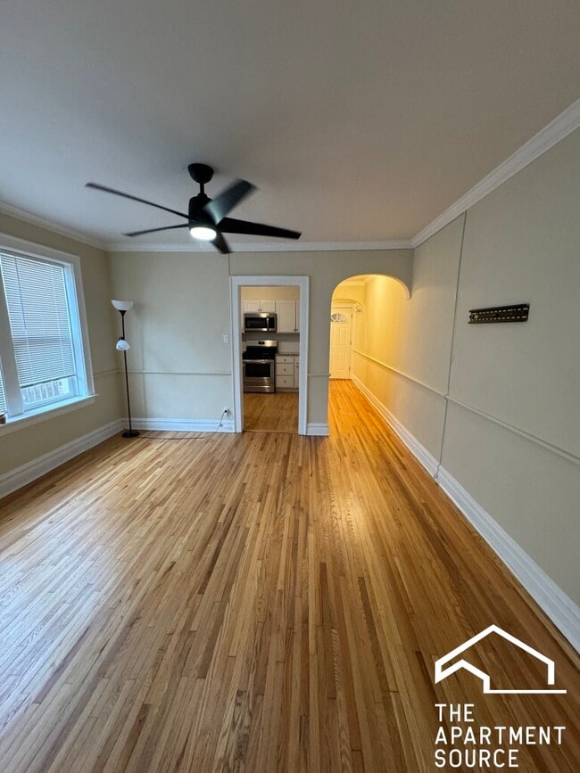 Photo - 2226 W Arthur Ave Unit 3