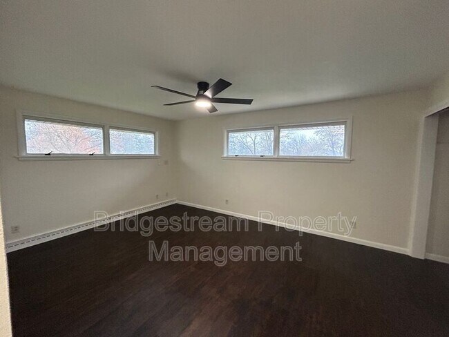 Photo - 7201 Englewood Dr