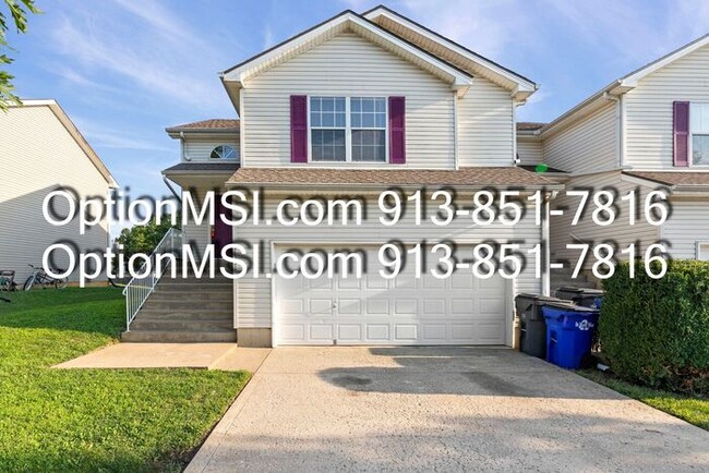 Building Photo - Well Maintained Half Duplex Rental