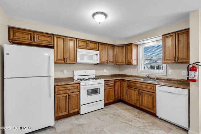 Photo - 403 14th Ave