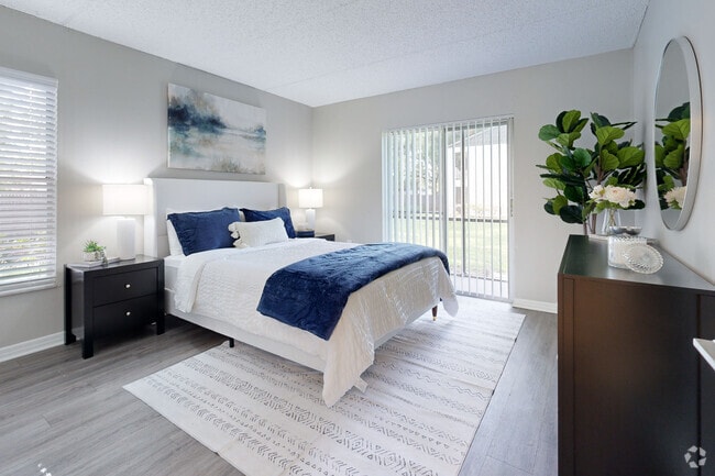 1BR, 1BA - 700SF - Bedroom