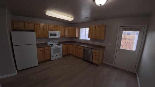 Photo - 949 E 1150 S