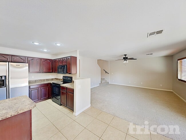 Photo - 396 W Corriente Ct
