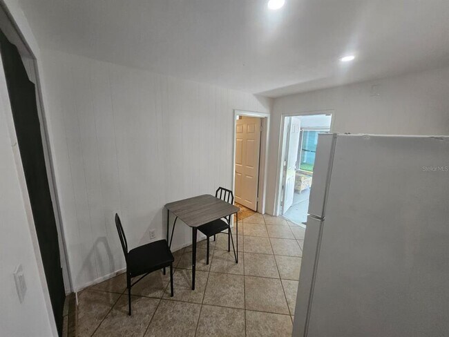 Photo - 7007 Karden Way