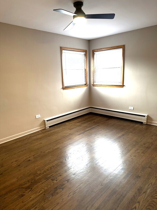 Photo - 7538 Waukegan Rd Unit 2E
