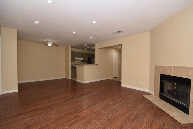 Cozy 2 Bed 2 Bath Condo at Canyon Gate - Cozy 2 Bed 2 Bath Condo at Canyon Gate Unidad 1247