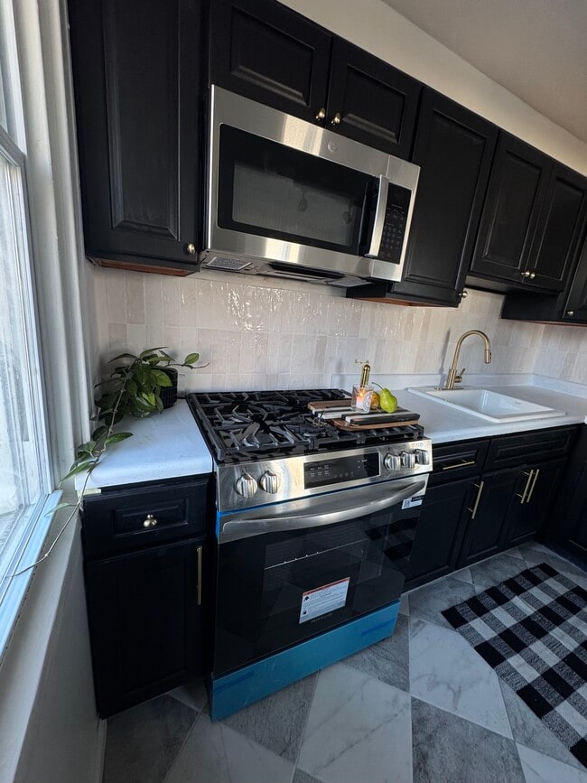 Photo - 7359 Ogontz Ave Unit A