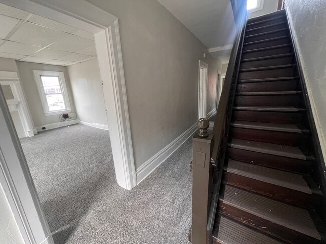 Photo - 42 Van Braam St Unit 2