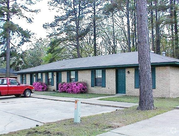 Building Photo - 1218 Skokie Dr Rental