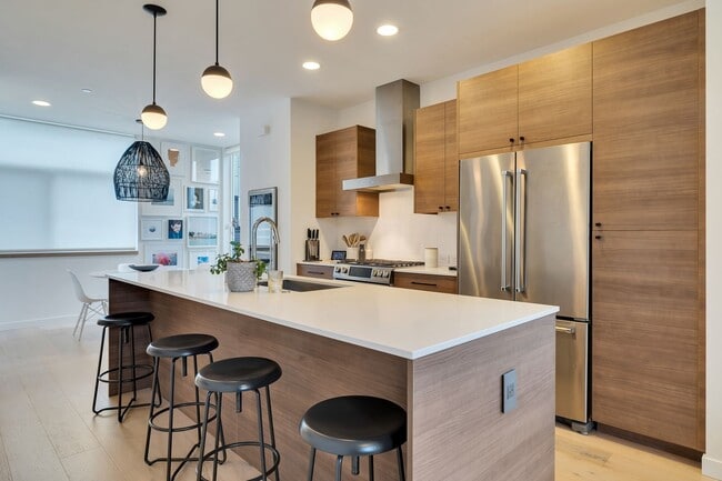 Photo - Modern stylish Madison Valley home