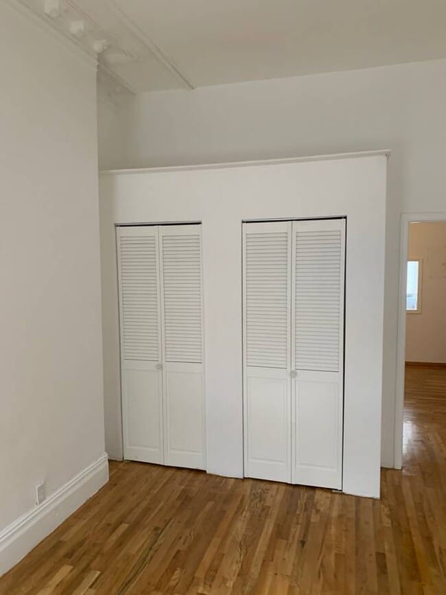 Photo - 182 Carlton Ave Unit Apartment#1