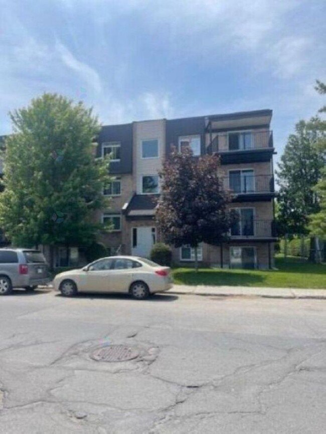 Photo - 185 Rue Mutchmore