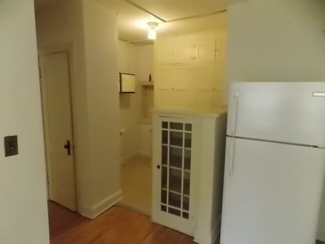 Kensington Hall Apartments