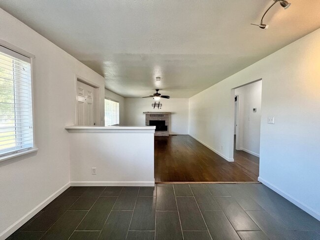 4206 Onyx Ave