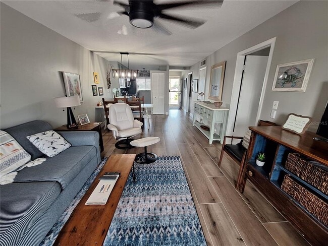 Photo - 708 S Tamiami Trl Unit 320