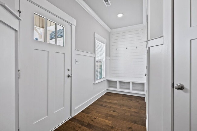 Photo - 411 Raleigh Elm Dr