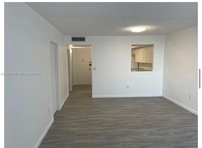 Photo - 1351 NE Miami Gardens Dr Unit 1421E
