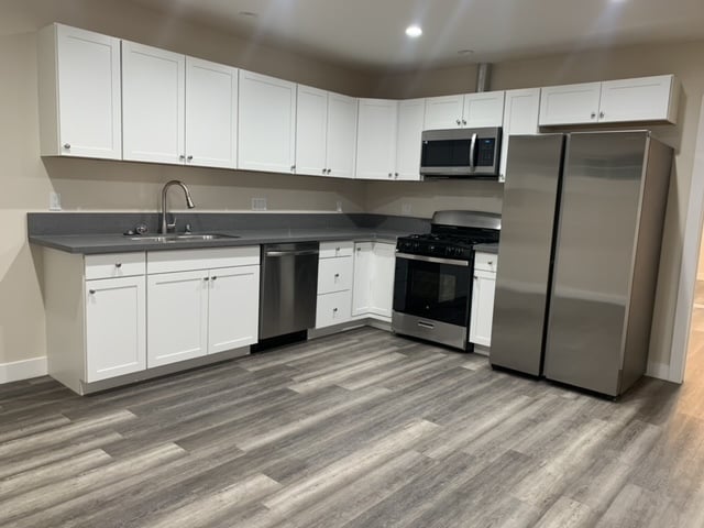 Building Photo - 6709 Sausalito Ave Unit 1